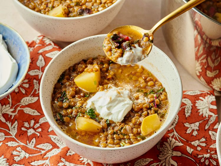 Lebanese Brown Lentil Soup